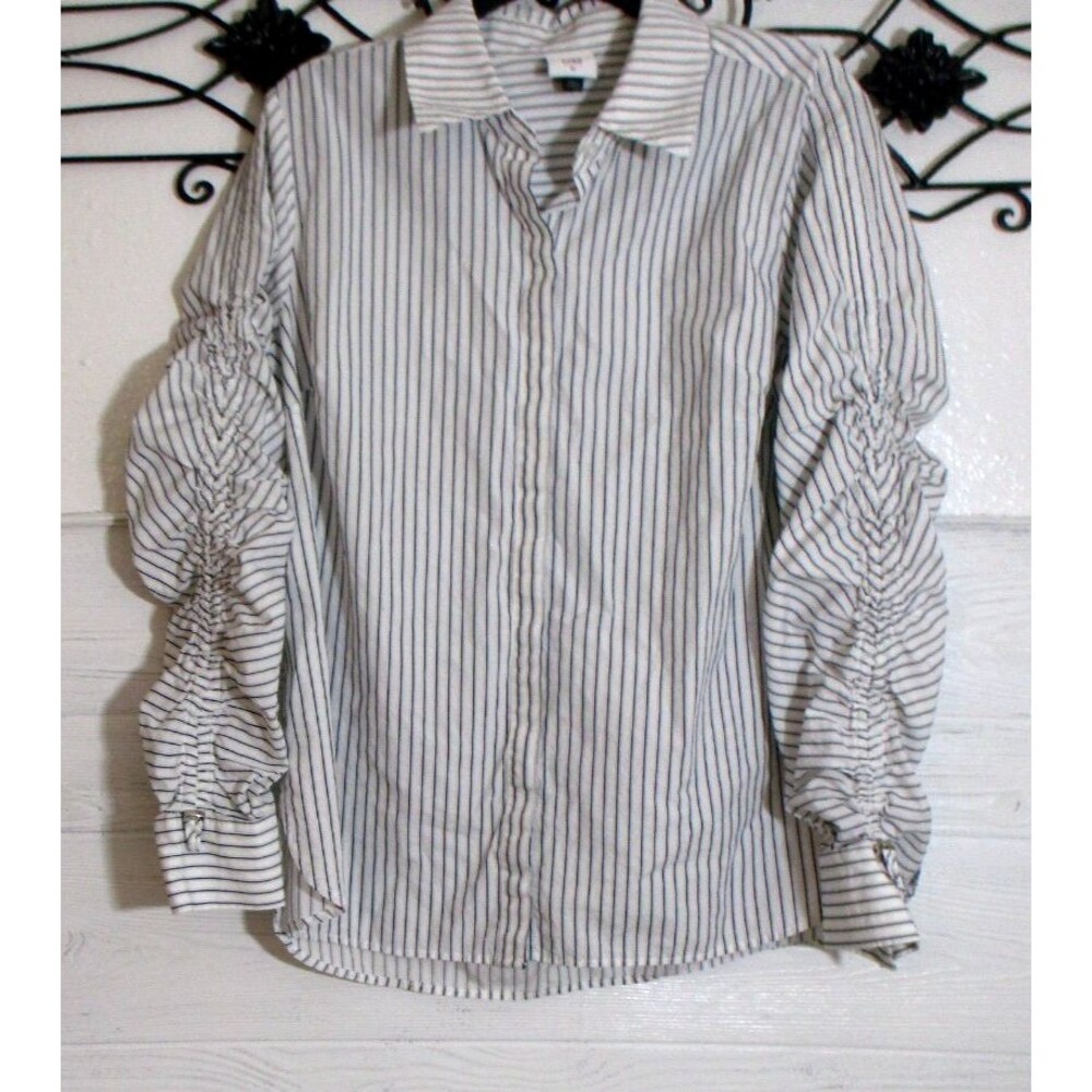 Cabi Button Up Top Women's Size M Multicolor Striped Long Sleeve